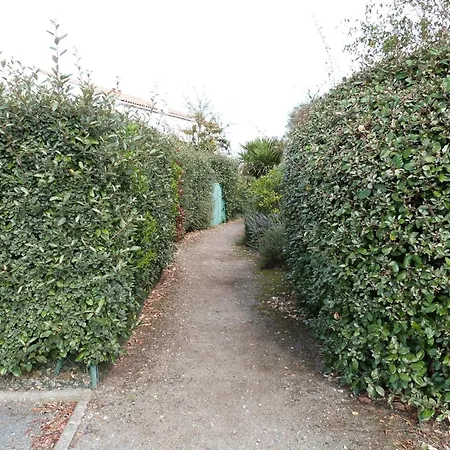 Maison De Confortable Pres De La - Fr-1-194-337